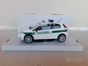 MODELLO FIAT GRANDE PUNTO POLIZIA MUNICIPALE