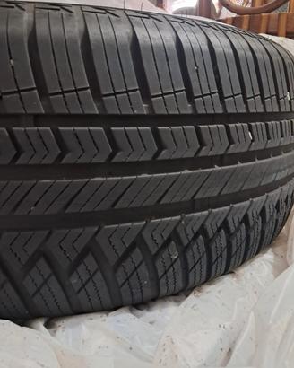 Gomme 4 Stagioni Misura  235/55R19