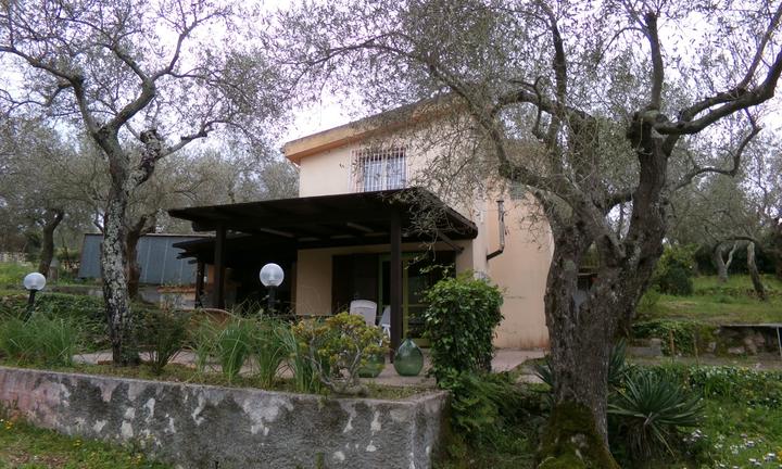 Solo brevi periodi, monolocale in campagna