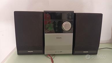 stereo . lettore CD ed Mp3 . radio. 
