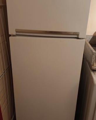 Frigorifero Beko doppia porta (con freezer)