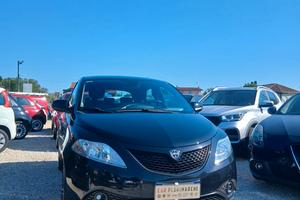 Lancia Ypsilon 1.0 FireFly 5 porte S&S Hybrid Ecoc