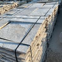 Pavimentare con basoli vissute