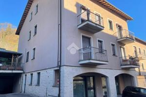 4 LOCALI A SCHEGGIA E PASCELUPO