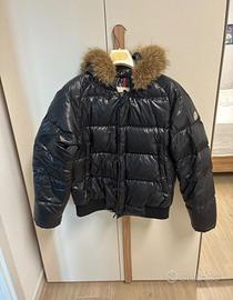 giubbotto Moncler con cappuccio