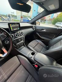Mercedes Classe A 180 Sport o Automatica o 144.000