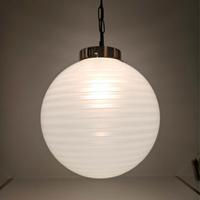 Lampadario a sospensione in vetro design a vortice