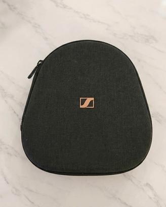  Sennheiser MOMENTUM 4 Wireless