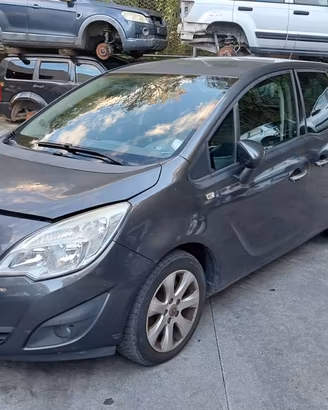 OPEL MERIVA 2011 SOLO PER RICAMBI