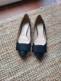 Ballerine come nuove pelle nera con fiocco in raso