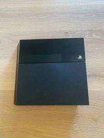 ps4 nera  con piedistallo +1 controller