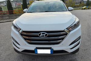 TUSCON 1.7 CRD X POSSIBILE