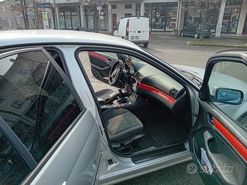 BMW Serie 3 (E46) - 2001