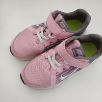 Scarpe Nike da bambina