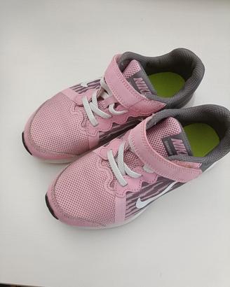 Scarpe Nike da bambina