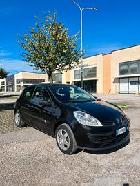 Renault clio 1.2 benzina