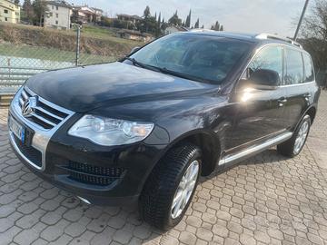 Volkswagen touareg 2.5R5 175 cavalli anno 2008