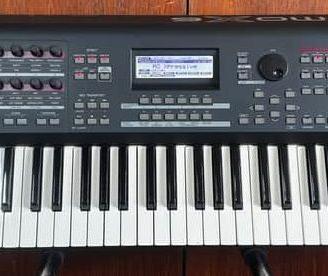 Workstation SintetizzatoreYamaha Mox6
