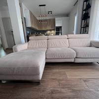 Divano moderno stile scandinavo