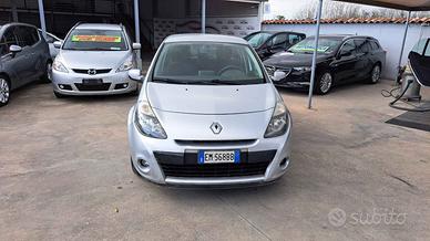 Renault Clio 1.2 16V 5 porte Dynamique