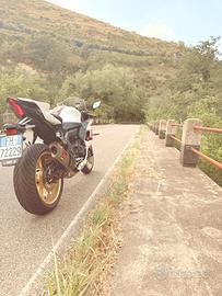 Yamaha r7 60th anniversario