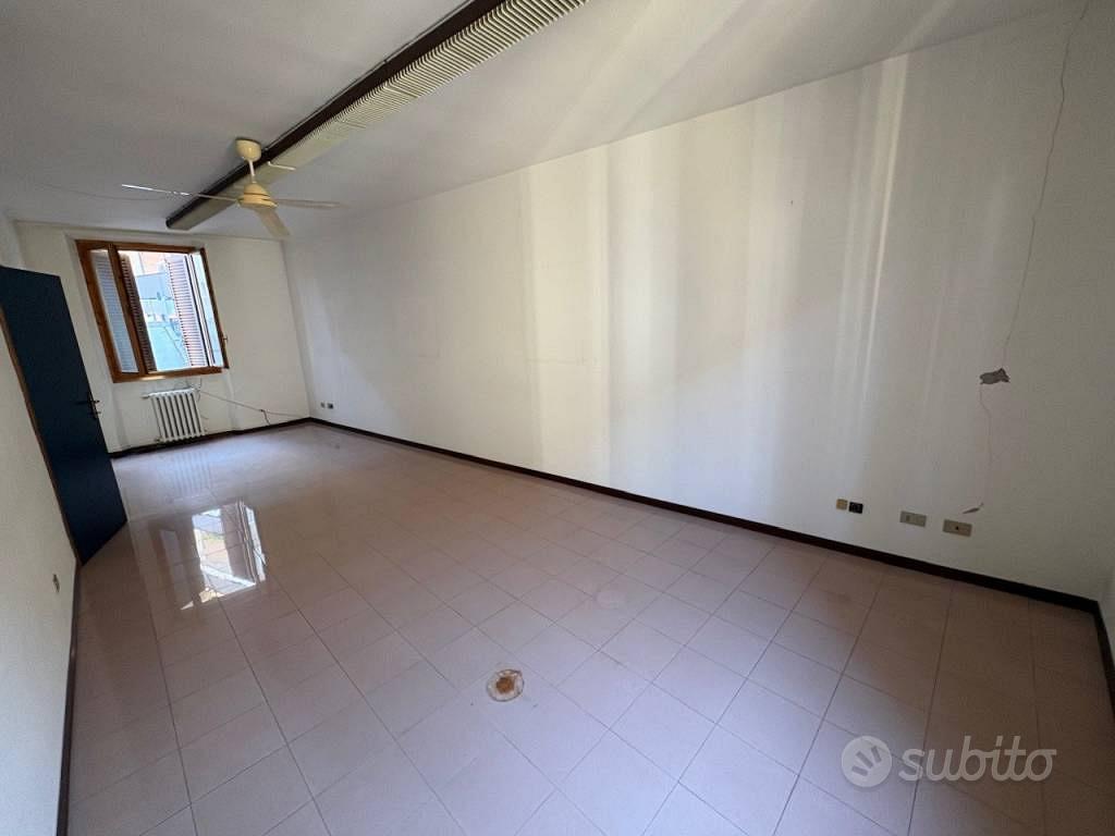 Appartamento – Ferrara, Centro cittadino, Giardino - Vista 2