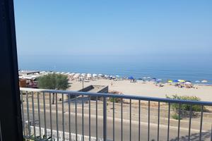Vacanze VERE al mare a 4mt. dalla spiaggia