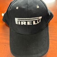 Cappellino nero Pirelli