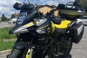 suzuki  v-storm 1000