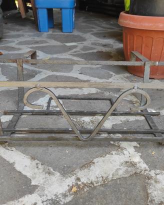 fioriere in ferro battuto 