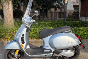 Vespa gts  super tech 300 hpe