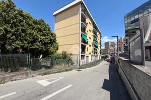 4 LOCALI A SESTRI LEVANTE