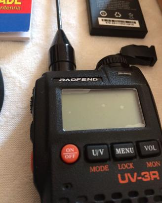 "Baofeng UV-3R: Radio VHF/UHF"