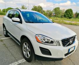 Volvo xc60 d3 kinetic geartronic