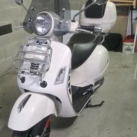 Piaggio Vespa 300 GTV - 2015