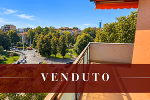 Appartamento di 200 m² con 5 locali a Milano