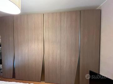 Armadio 6 ante color rovere gessato