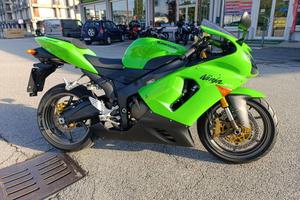 KAWASAKI Ninja 636 ZX-6R 636 ZX-6R