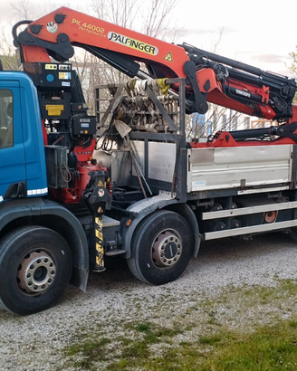 Scania con palfinger