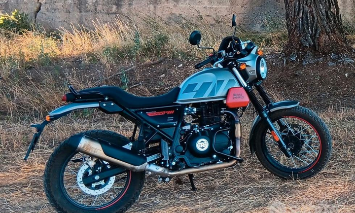 Royal Enfield SCRAM 411 Graphite Red - 2023