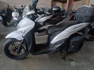 Yamaha Xenter 125