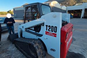 BOBCAT CINGOLATO  40 QL.