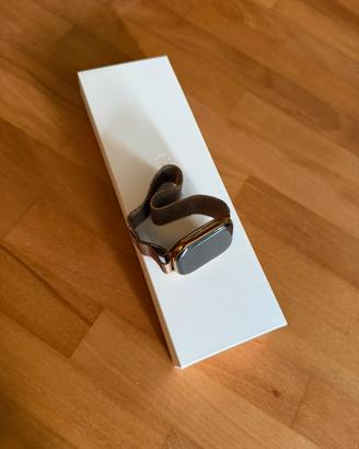 Apple Watch Series 11 46mm Gold Titanium