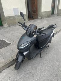 Scooter elettrico LIFAN modello E4