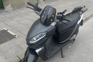 Scooter elettrico LIFAN modello E4