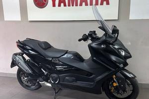 Yamaha TMAX 560 XP500A DX MDNM6 TECH BLACK