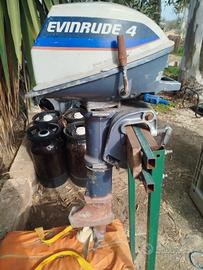 Motore fuoribordo Evinrude 4 CV 2 tempi 