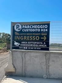 Parcheggio custodito 24 h con perdonale presente