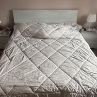 Letto matrimoniale con cassone