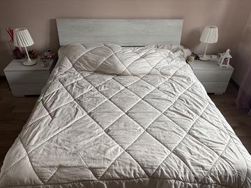 Letto matrimoniale con cassone